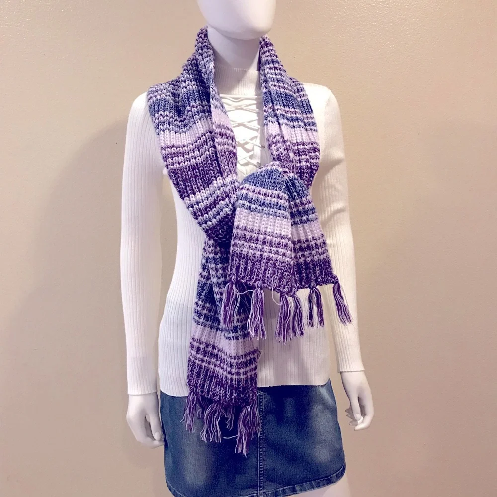 Evsie Knitted Scarf NEW Purple Blue Soft Fringe Wide Winter Festival Gift - Picture 2 of 8